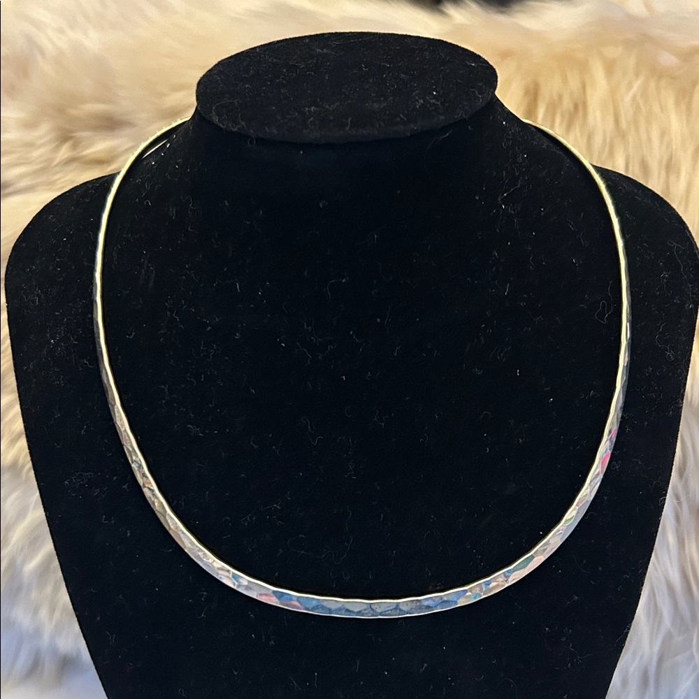 Elegant Silver Necklace